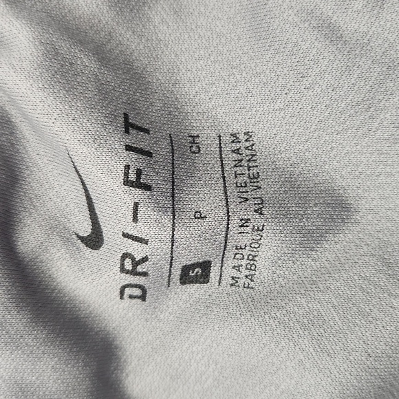 NIKE DRI-FIT shorts - Picture 3 of 6